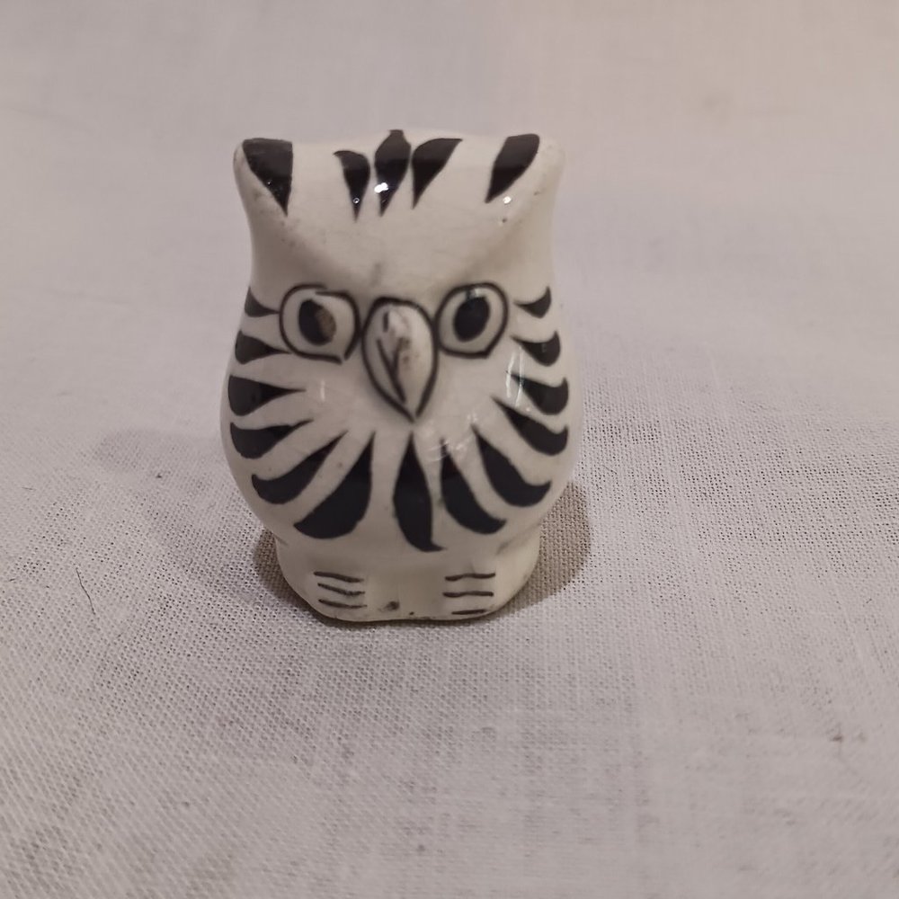 Talavera  pottery tiny owl